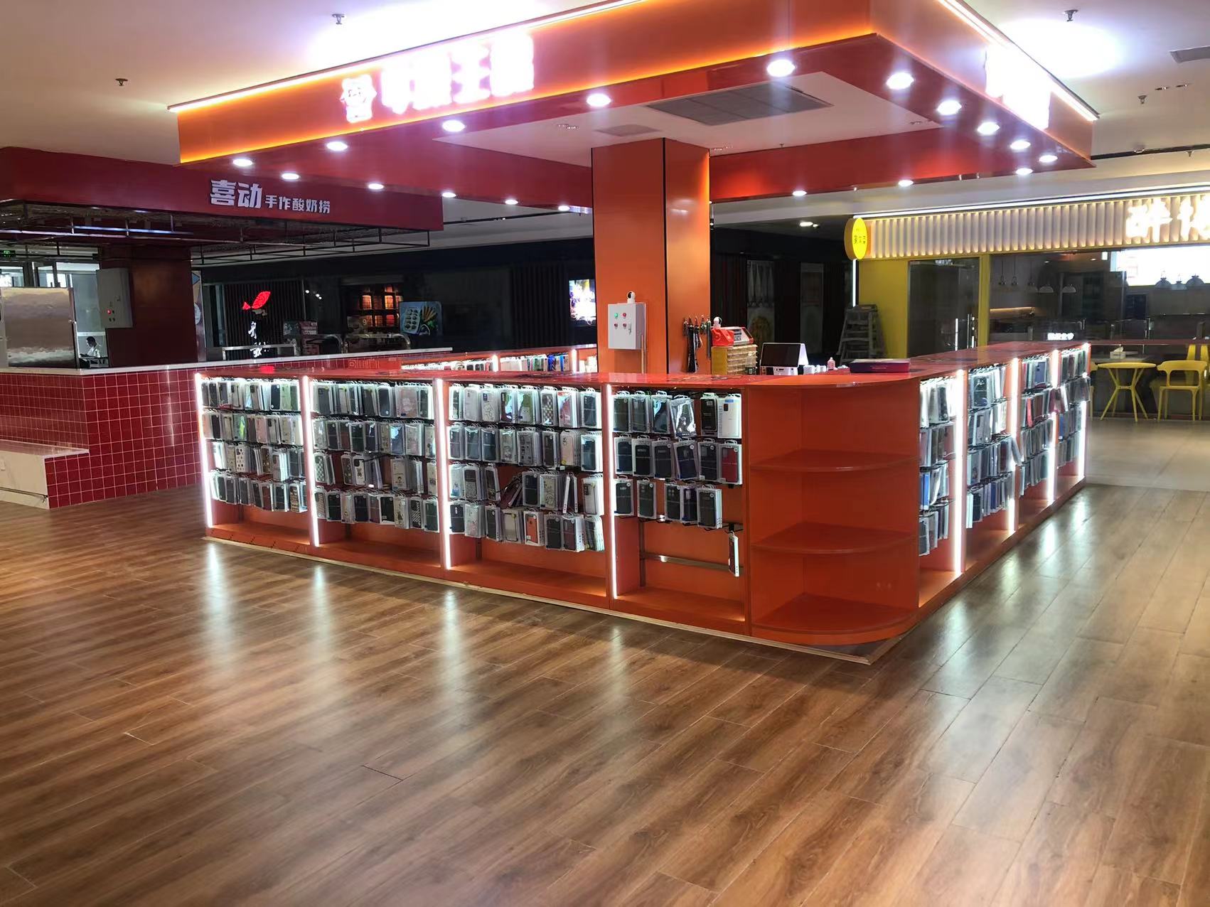 手機(jī)貼膜加盟店案例展示